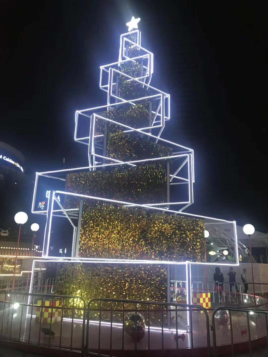 Outdoor building lighting