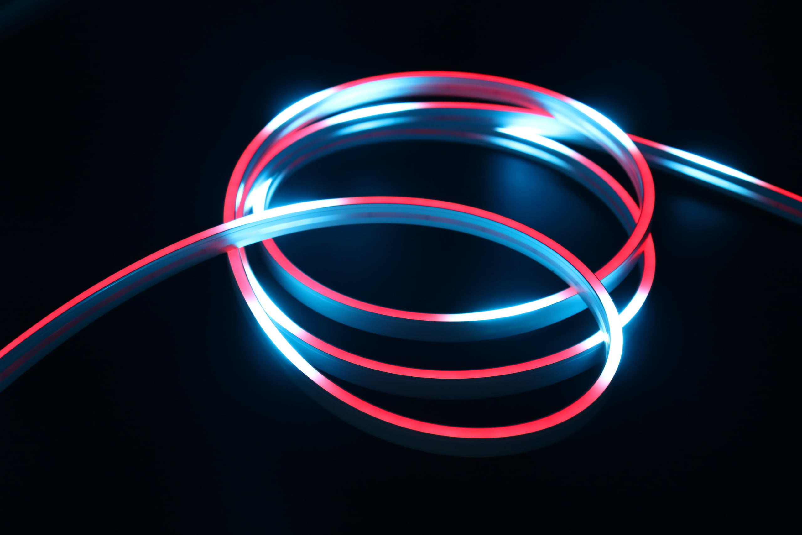 LED strip silicone diffuser manufacturing