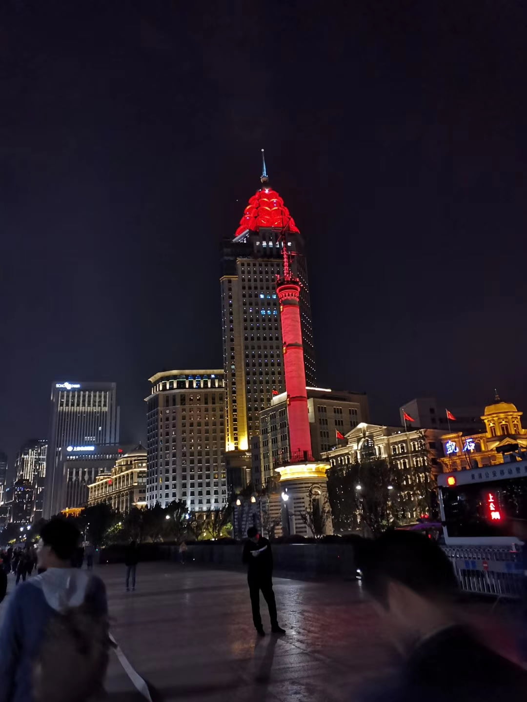 Commercial lighting installation