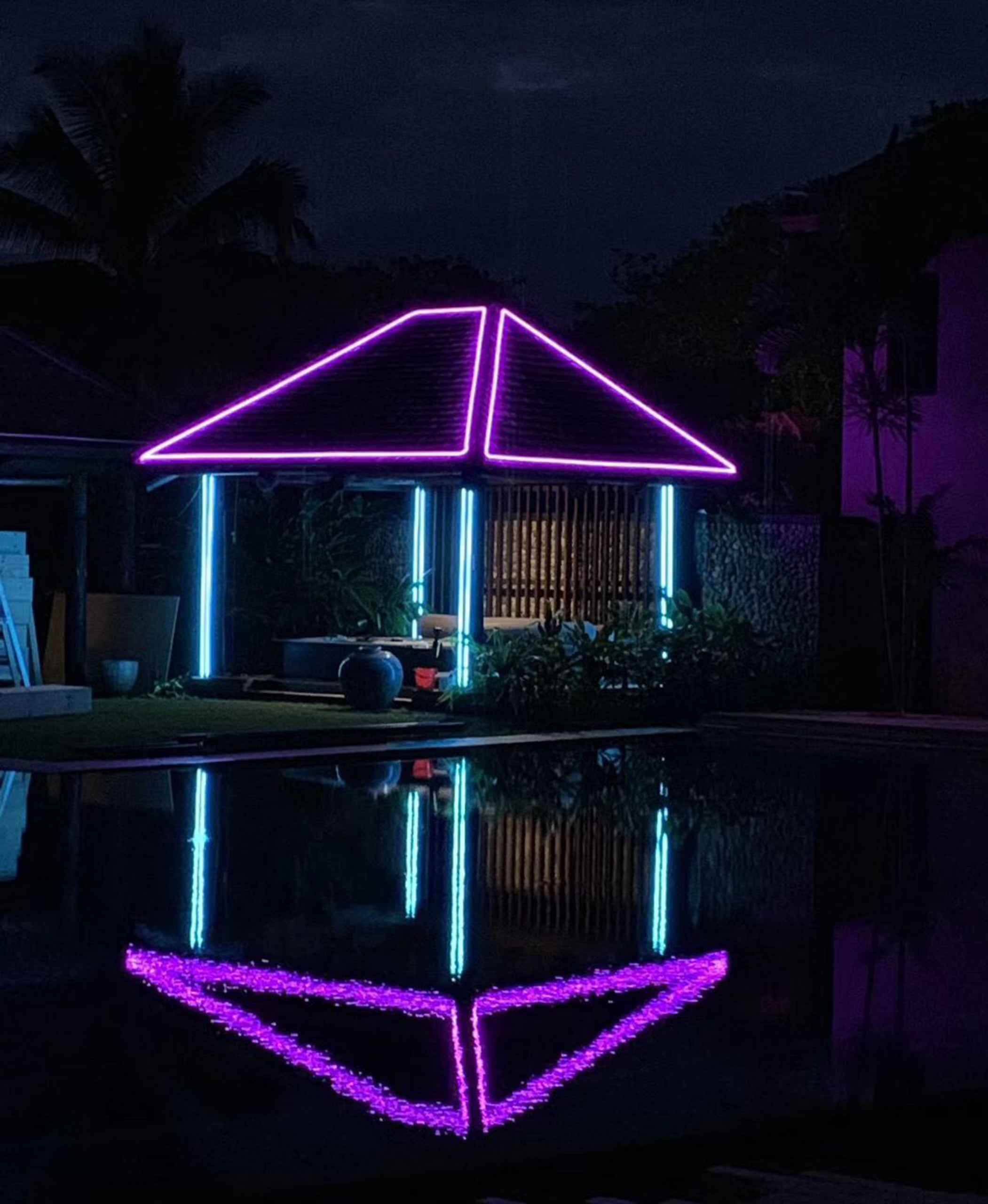 outdoor LED lighting facade installation overview