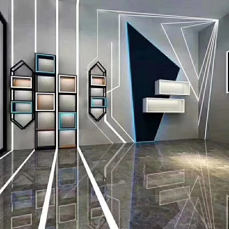 Building outline lighting - Paris, France